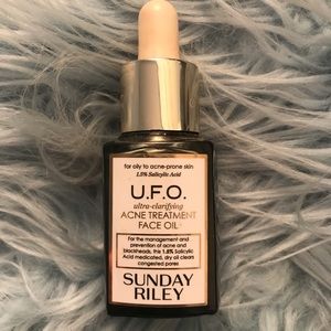 SUNDAY RILEY UFO Ultra-Clarifying Face Oil